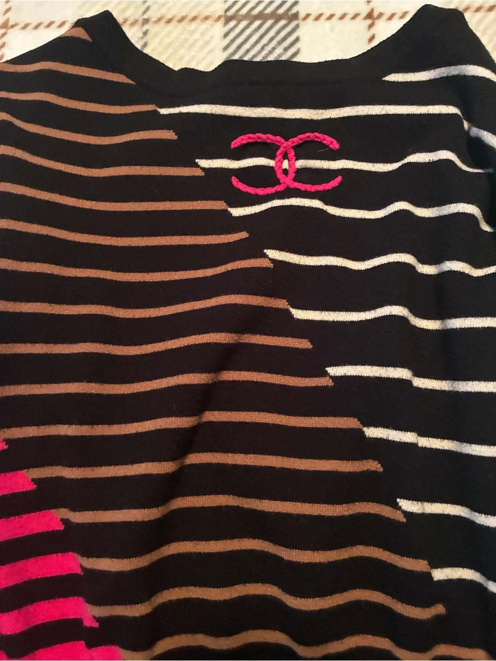 Black Chanel sweater in great condition worn at most twice Chanel tag came out